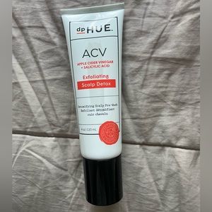 NWT dpHUE Exfoliating Scalp Detox